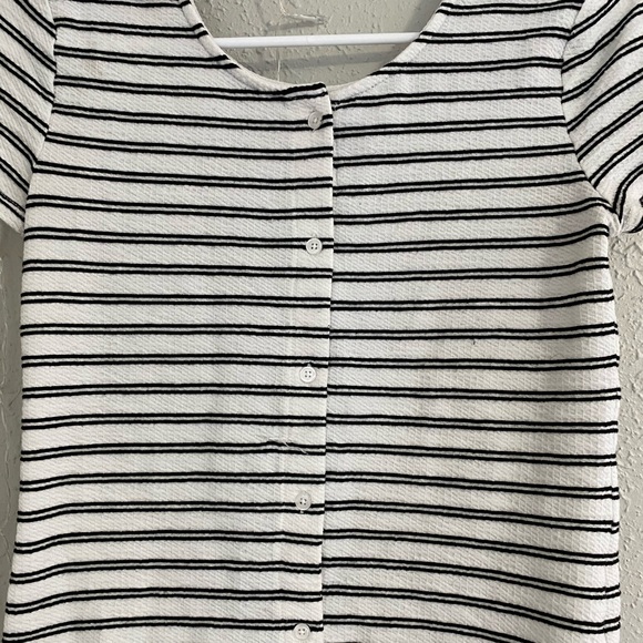 White tee shirt - Picture 1 of 2